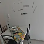 Granelli Di Sabbia